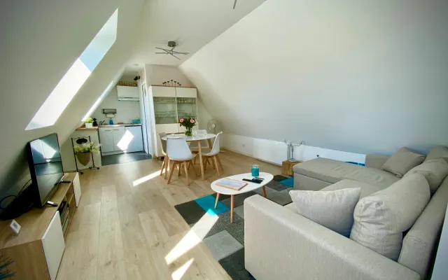 Private studio apartment in detached house