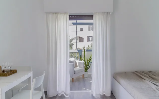 Saronida - Minimal studio near the best nudist beaches of Attica