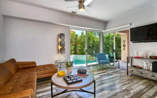 Fun & Hip Designer Condo with Private Pool