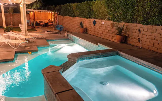 NEW Awesome Pool/Spa Home zum Entspannen im Racquet Club Interner Name:
