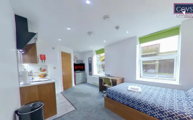 Victoria House - Queen Studio 105