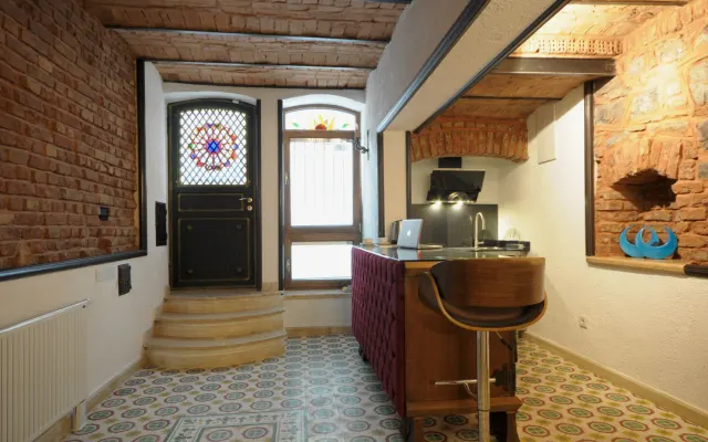 Chic und Vintage Gesamt 1+1 Apt.Taksim Old City Center