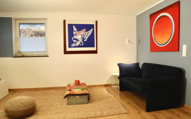 Nice modern studio located in the Mosel area.