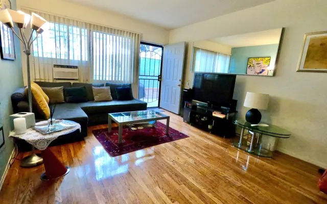Charmante West Hollywood Wohnung im Herzen von Weho