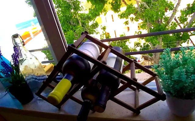 Camera doppia in appartamento. Balcone