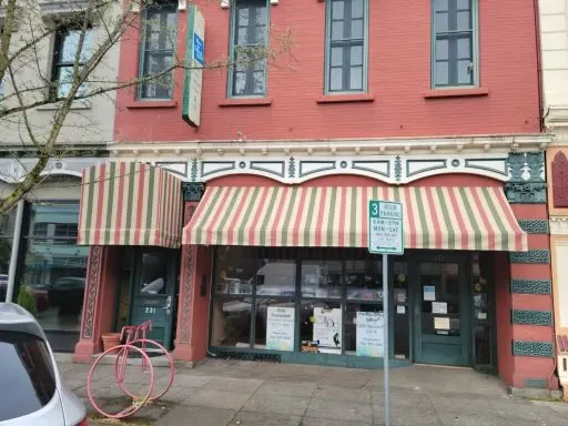 Loft in stile newyorkese nel centro di Salem ospitato da Salemstays