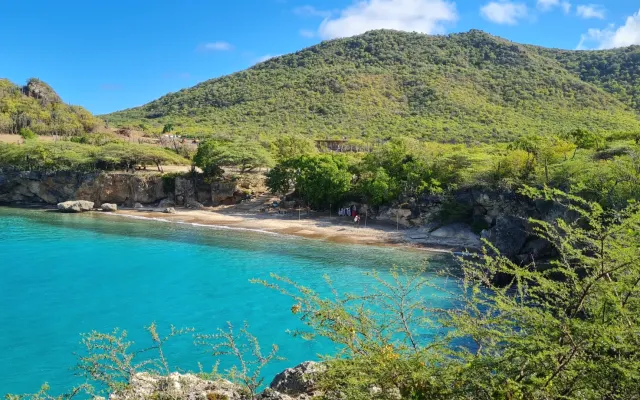 Super villa con piscina privata e spiaggia pubblica cristallina