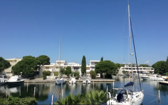 Appartamento di 65M2 in una marina a Port Camargue