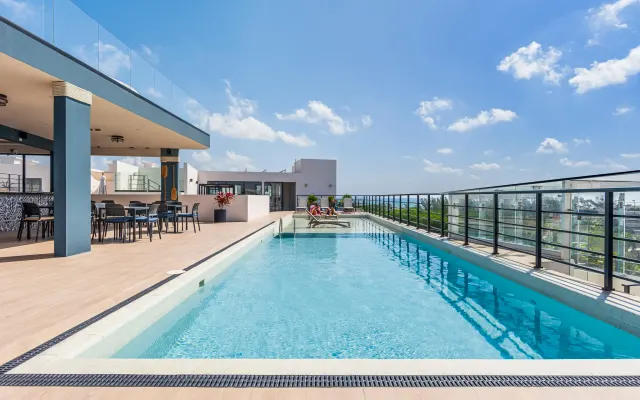 Schönes Studio mit Küche AC Fitnessraum Pool Meerblick von der...