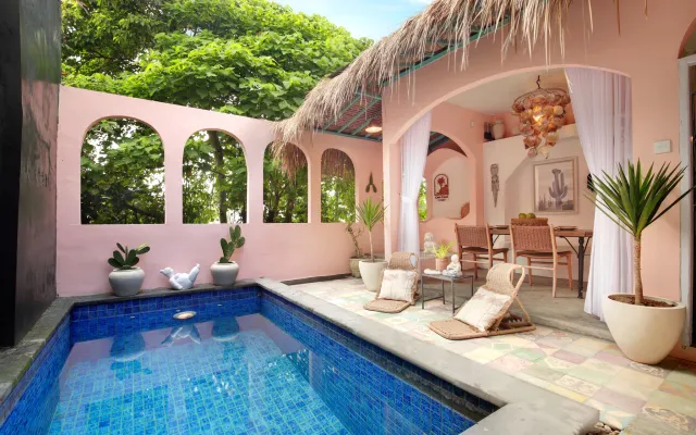 Casa Coral Private Residence Canggu with pool, housekeeper & wifi