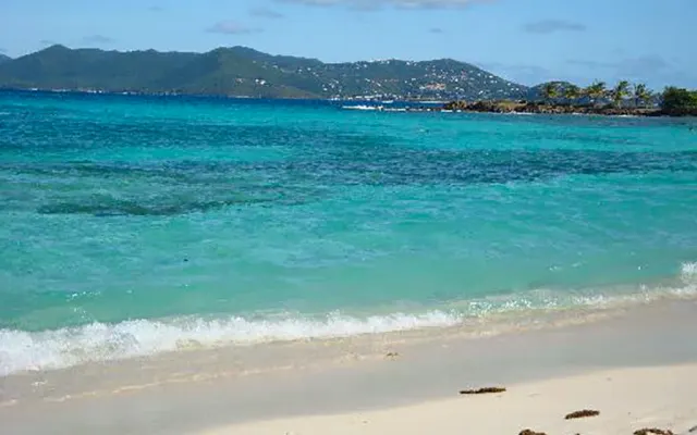 Beste Eigentumswohnung direkt am Meer am Sapphire Beach, St. Thomas