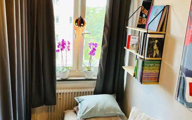 Cozy room in central Stockholm!