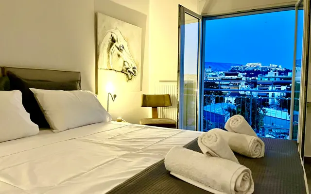 Apartamento de Kalliope com vista para a Acrópole
