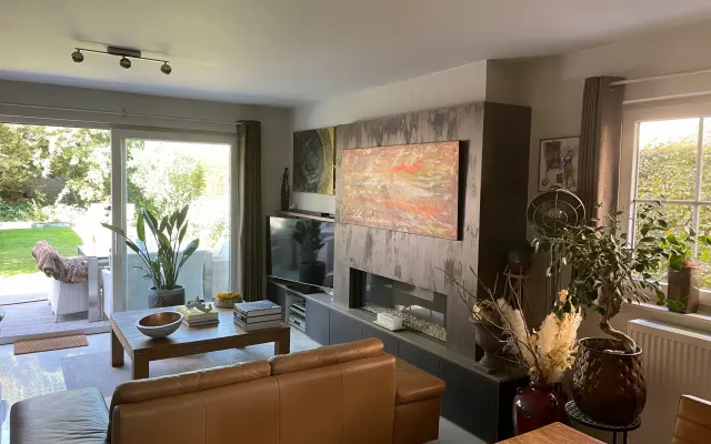 Quarto privado em casa com jardim solarengo