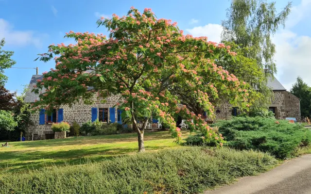 Agriturismo nel bocage di Mayenne. Camere per gli ospiti