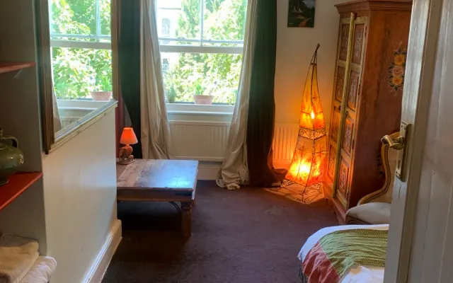 schönes Doppelzimmer im Zentrum von Hove für Langzeitvermietung