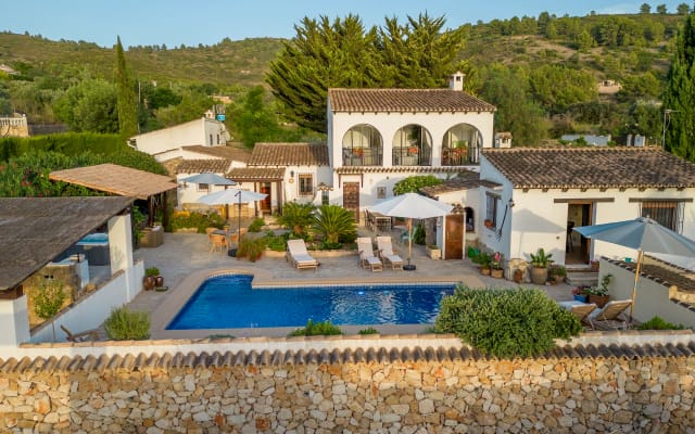 Casa Llibertat finca rural con retiro de bienestar