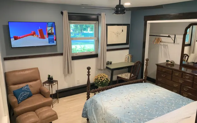 Quarto confortável num bairro tranquilo