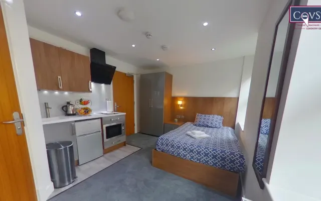 Victoria House - Standard Studio 205