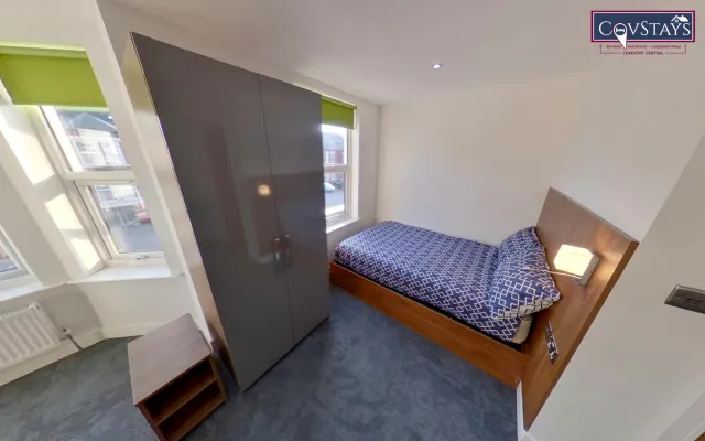 Victoria House - Studio King 210