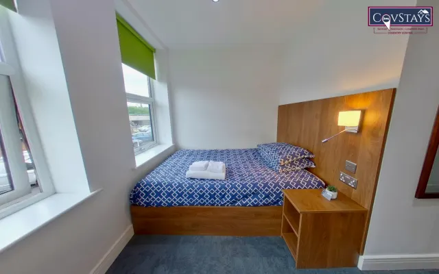 Victoria House - Queen Studio 308