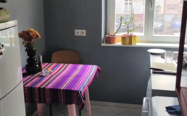 Berlin-Mitte, quarto acolhedor com varanda, zona calma mas muito...