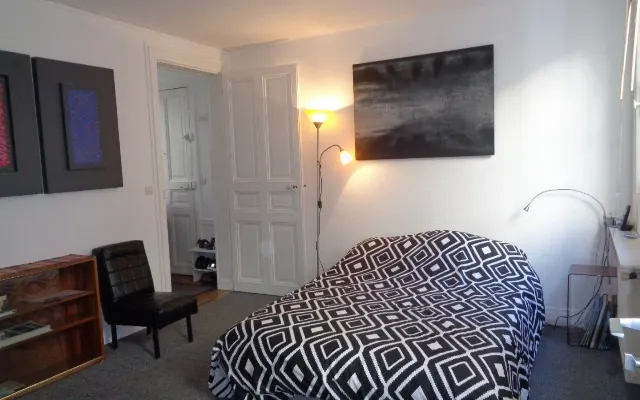estudio de 30m2 en una zona tranquila!...