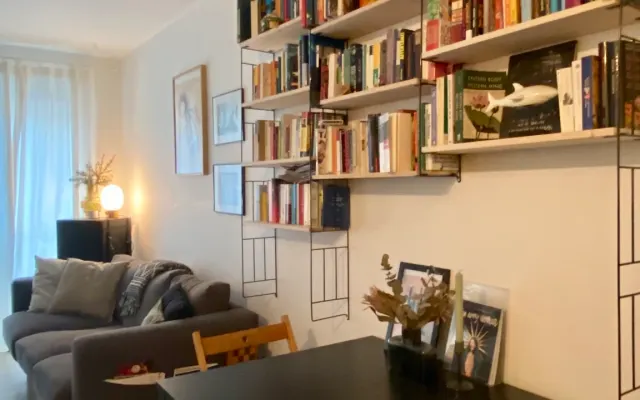 Studio au cœur de Friedrichshain avec balcon