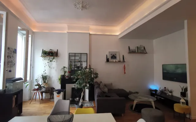 Marseille Haussmann Wohnung Zimmer 2