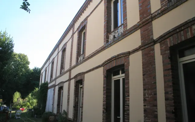 La 36 - habitación amarilla
