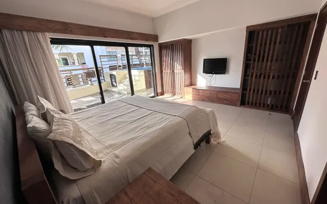 *Nuovo appartamento di lusso con 2 camere da letto e piscina privata