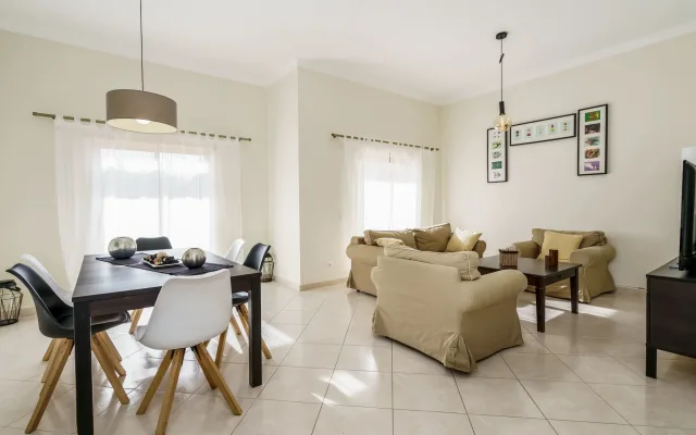 Fantastica villa con 2 camere da letto al Balaia Residence