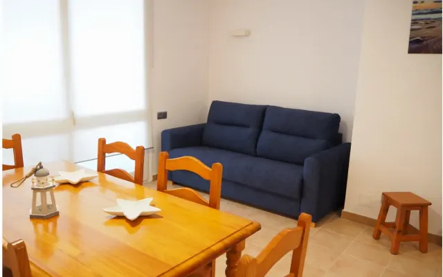 Apartamento reformado a 1 minuto de la playa en Calella