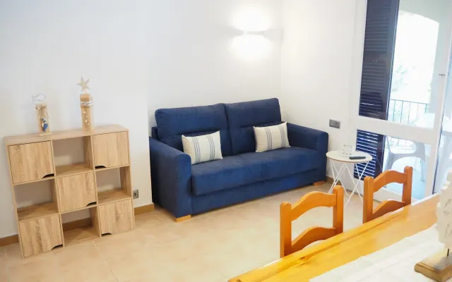 Apartamento reformado a 2 minutos de la playa!