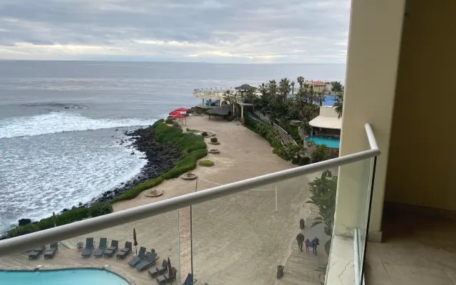 Incredible Beachfront Ocean Condo 4 Pools 7 Jacuzzis Free Parking