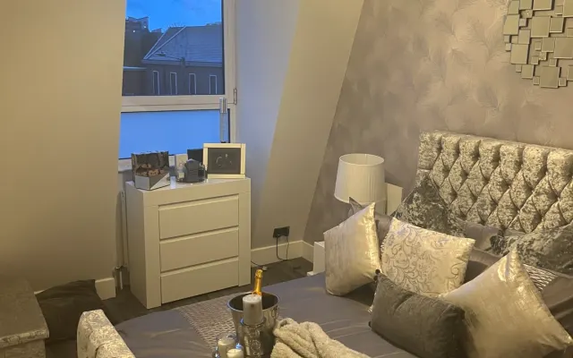 1 bedroom shared accom-Zone2/3 London 12mins to Oxford street