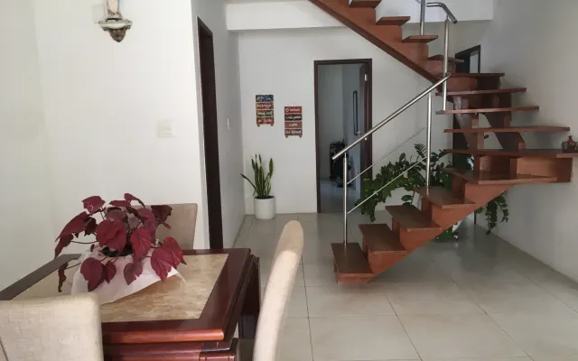 Suite in Itapuã 5 min from the beach 15 min aero