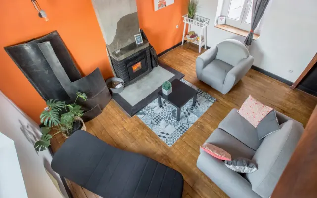 Spacious 40m2 studio + mezzanine (with Jacuzzi option)