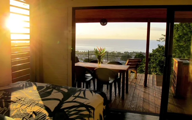 Bounty Lodge: Bungalow Aito Panorâmico com Vista para o Oceano