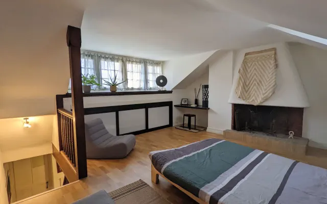 Zimmer in ruhiger, komfortabler, geräumiger Wohnung in der Genfer...