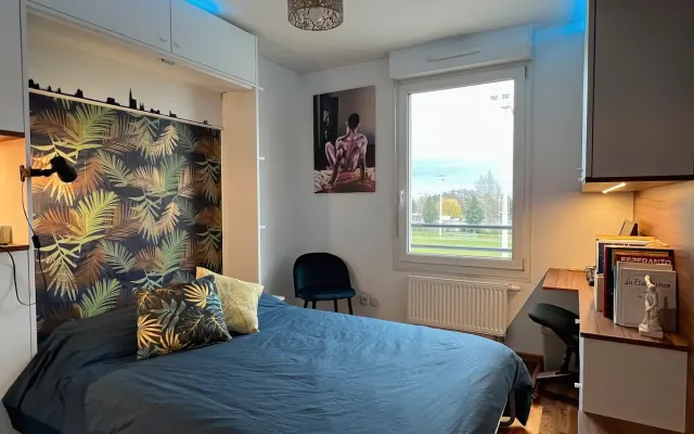 Cozy quiet room 900 m from the European Parliament