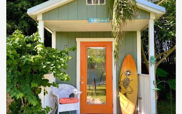Petite maison oasis près de la plage.