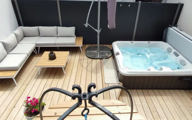 Ferienhaus Ô'date SPA Nantes Beaujoire
