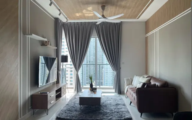 Cozy 2-Bedroom Apartment at Mont Kiara, KL