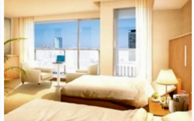 Luxuriöse hotelähnliche Zimmer mit Blick auf den Tokyo Tower