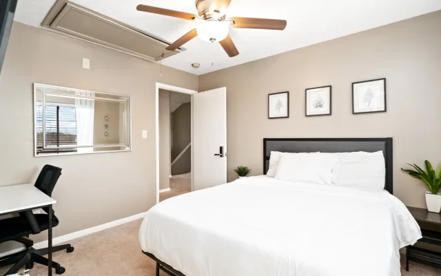 Joyful 1-Bedroom in home w/plush Queen Bed! BEAUTIFUL