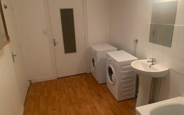 Alquilo habitación o comparte habitación con todo el apartamento - 2