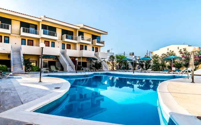 Apartamento con vistas al mar en el hotel Orestis