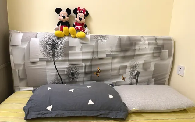 Cozy Bedroom Near Metro6 to Downtown/Airport/Universal