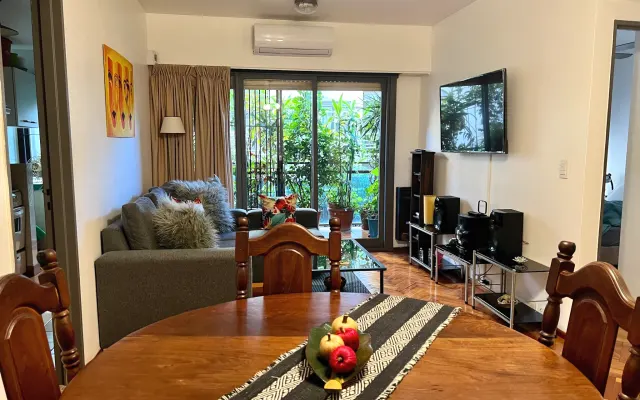 Beautiful apartment warm, quiet, well located, with good access.